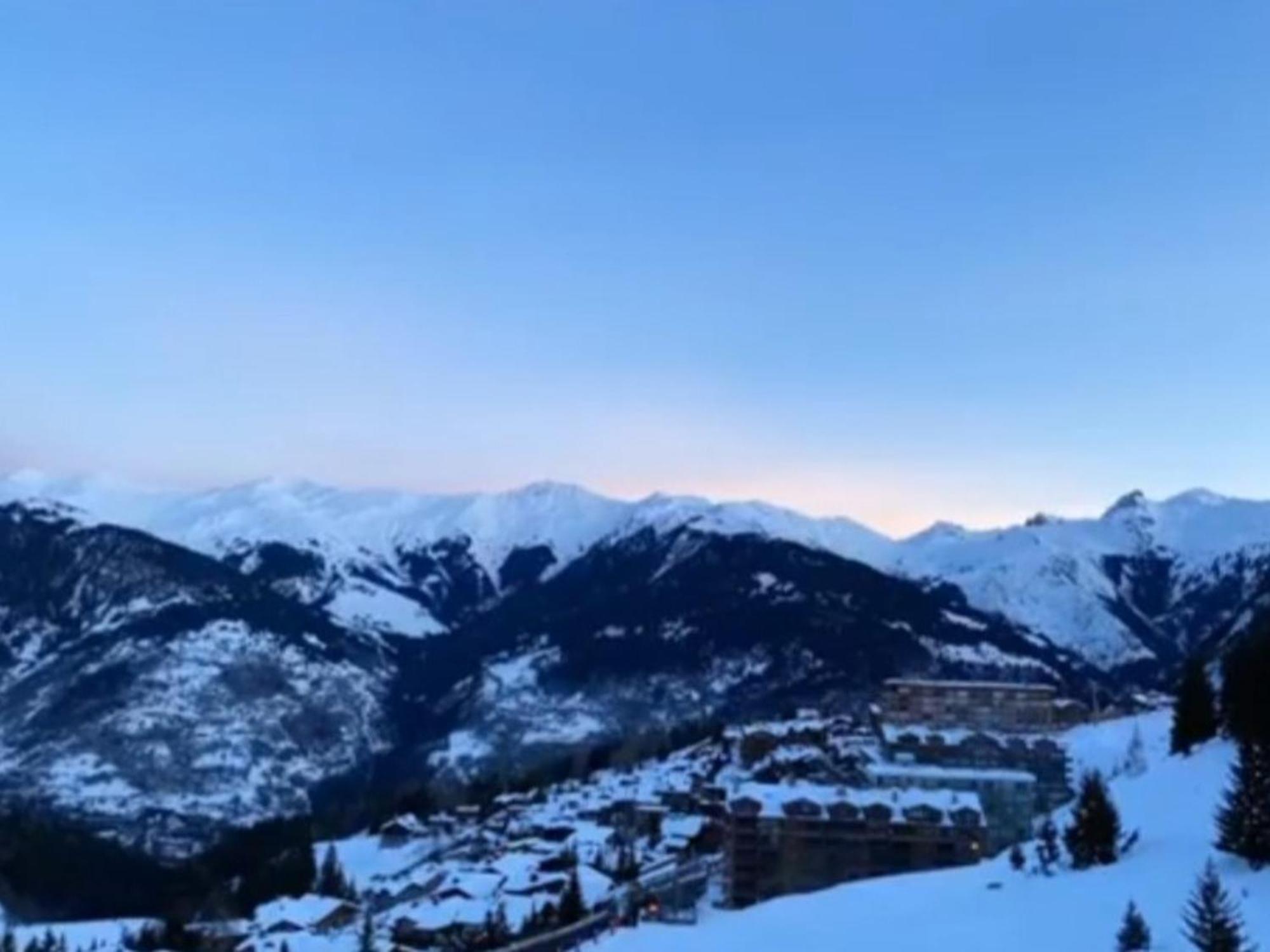 Appartement Skis Aux Pieds, 3 Chambres, Renove, Idealement Situe Pres Des Commerces A Courchevel 1650 - Fr-1-514-61 Exterior foto